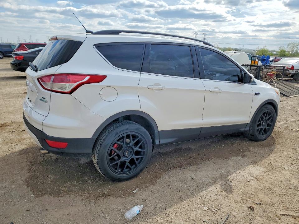 52405616 :رقم المزاد ، 1FMCU0GX8FUA05349 vin ، 2015 Ford Escape مزاد بيع