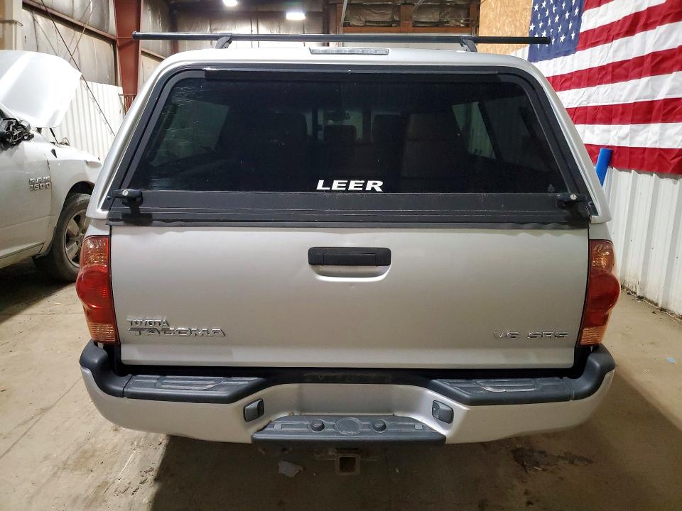 54270336 :رقم المزاد ، 5TEMU52N26Z311210 vin ، 2006 Toyota Tacoma مزاد بيع