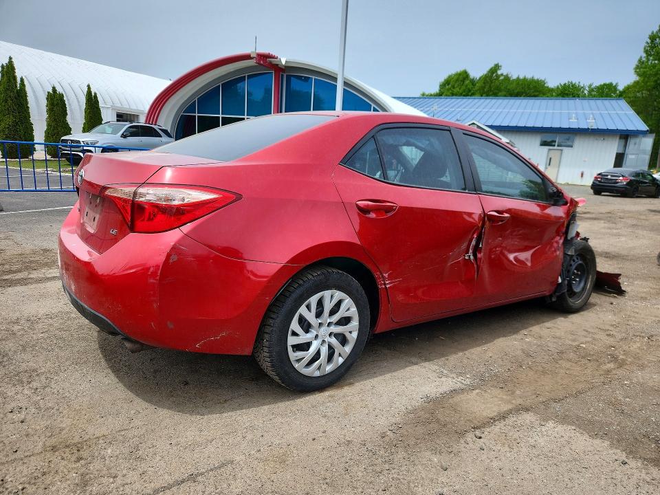 2018 Toyota Corolla მანქანა იყიდება აუქციონზე, vin: 2T1BURHE4JC024004, აუქციონის ნომერი: 54169276