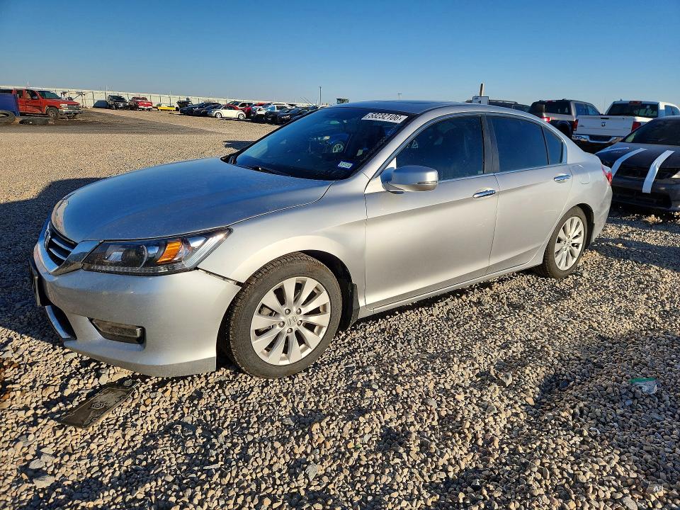 2013 Honda Accord მანქანა იყიდება აუქციონზე, vin: 1HGCR2F84DA137827, აუქციონის ნომერი: 53232106
