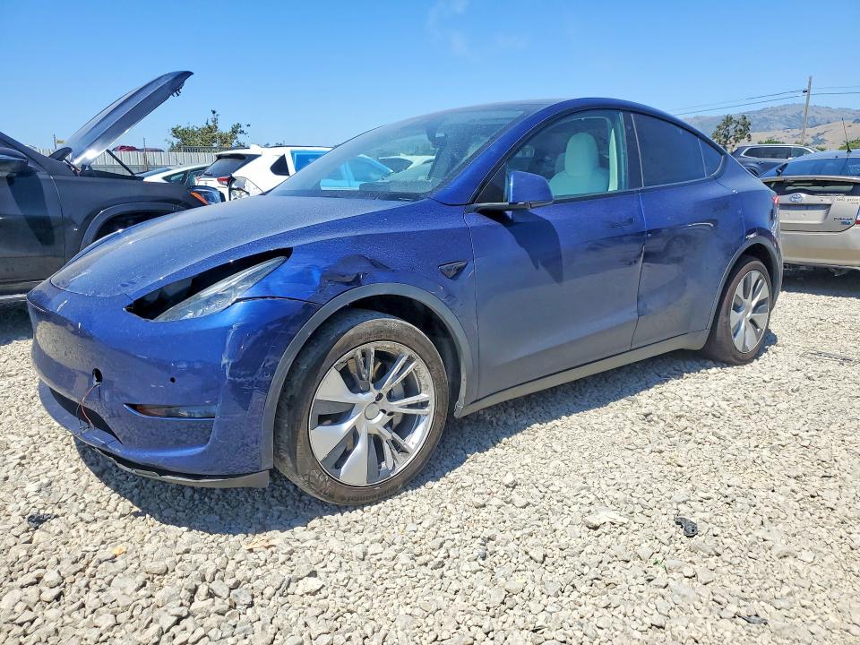 2022 Tesla Model Y მანქანა იყიდება აუქციონზე, vin: 7SAYGDEE8NF319636, აუქციონის ნომერი: 53052036