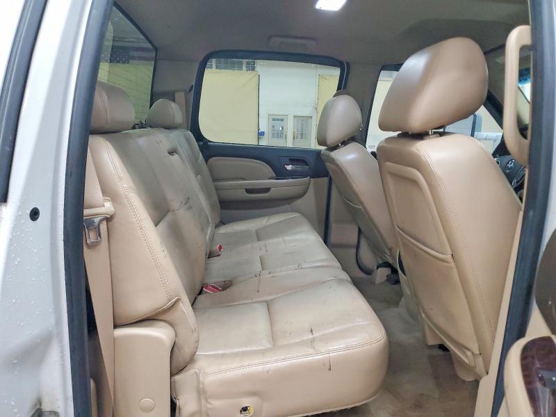 2011 Gmc Sierra მანქანა იყიდება აუქციონზე, vin: 1GT426C87BF150879, აუქციონის ნომერი: 52032976