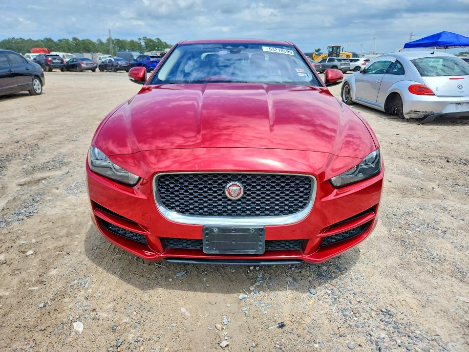 Продаж на аукціоні авто 2017 Jaguar Xe, vin: SAJAD4BG1HA973132, номер лоту: 53210596