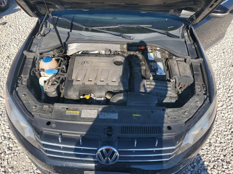 52331026 :رقم المزاد ، 1VWBN7A37EC100837 vin ، 2014 Volkswagen Passat مزاد بيع