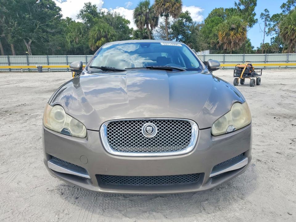53774996 :رقم المزاد ، SAJWA0FB0BLR94586 vin ، 2011 Jaguar Xf مزاد بيع