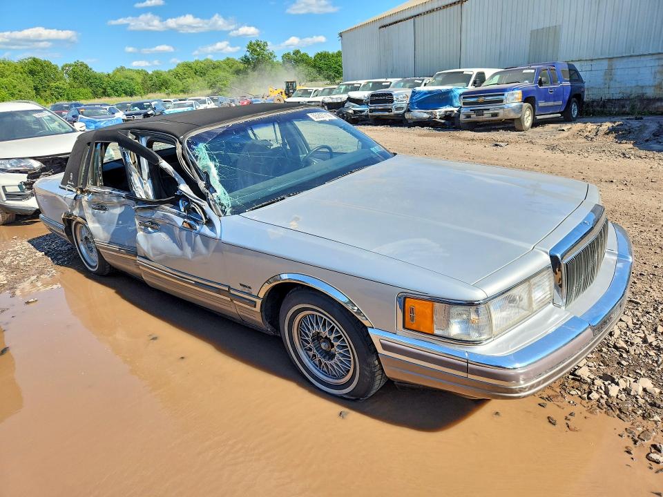 55207716 :رقم المزاد ، 1LNCM82F6LY792061 vin ، 1990 Lincoln Town Car مزاد بيع