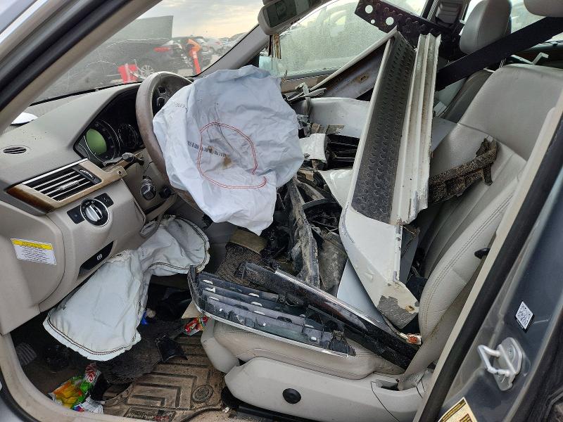 51279686 :رقم المزاد ، WDDHH8HB8BA303689 vin ، 2011 Mercedes-benz E مزاد بيع