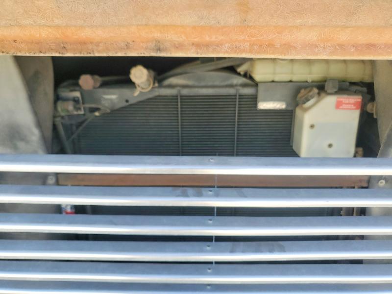 53939556 :رقم المزاد ، 4UZ6XFBA5YCF99159 vin ، 2000 Freightliner Allegro Bu مزاد بيع