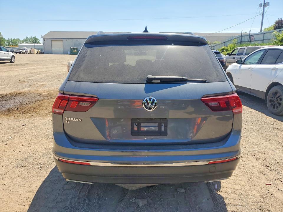 55496086 :رقم المزاد ، 3VV3B7AX0MM005814 vin ، 2021 Volkswagen Tiguan مزاد بيع