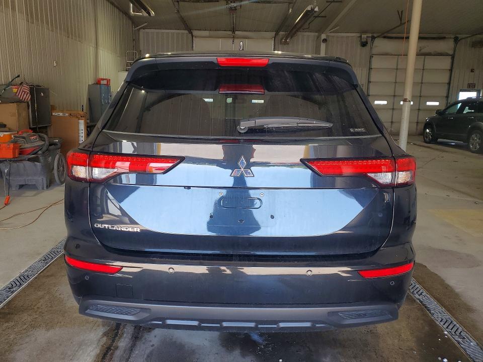 2024 Mitsubishi Outlander მანქანა იყიდება აუქციონზე, vin: JA4J4UA82RZ077220, აუქციონის ნომერი: 52131596