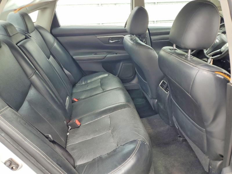 Продаж на аукціоні авто 2017 Nissan Altima, vin: 1N4BL3AP3HC174285, номер лоту: 53716826