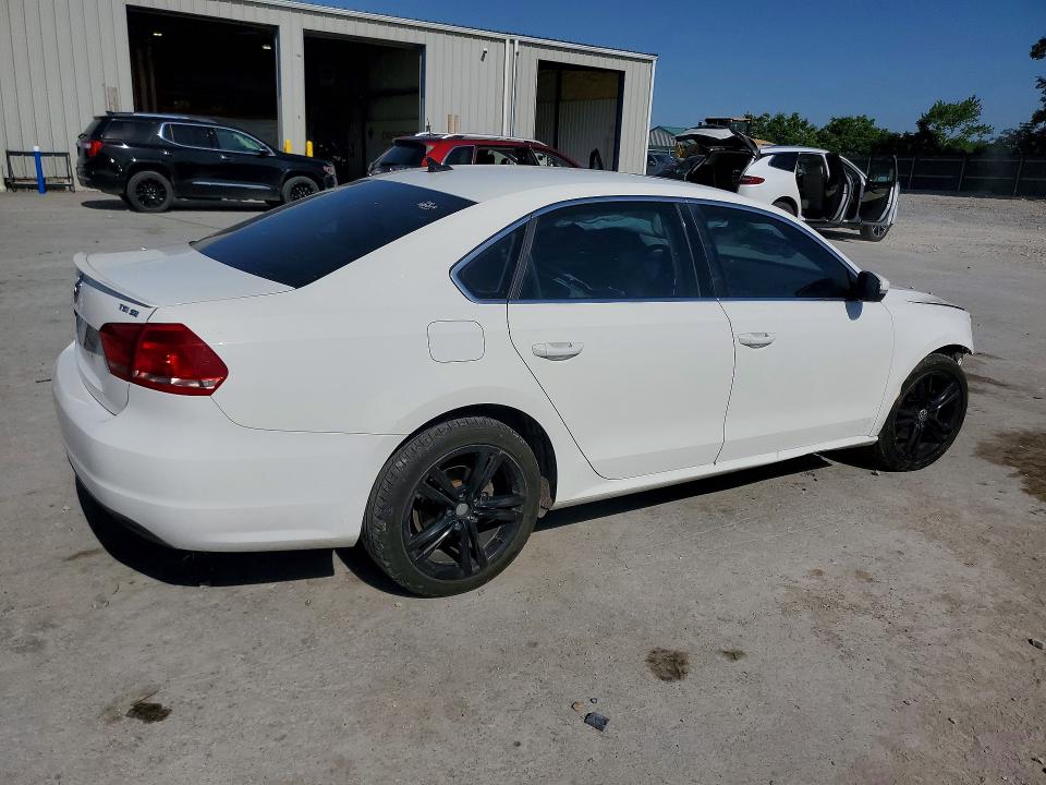2014 Volkswagen Passat მანქანა იყიდება აუქციონზე, vin: 1VWBS7A36EC112132, აუქციონის ნომერი: 53317086
