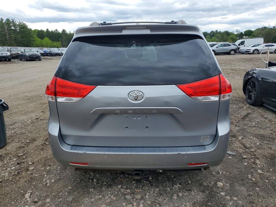 Aukcja sprzedaży 2014 Toyota Sienna, vin: 5TDDK3DC4ES075208, numer aukcji: 53639046
