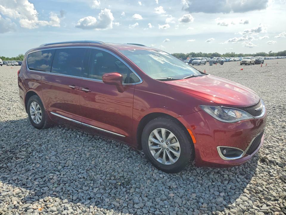54450706 :رقم المزاد ، 2C4RC1EG0HR669963 vin ، 2017 Chrysler Pacifica مزاد بيع
