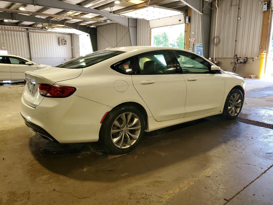 54945046 :رقم المزاد ، 1C3CCCDG6FN556861 vin ، 2015 Chrysler 200 مزاد بيع