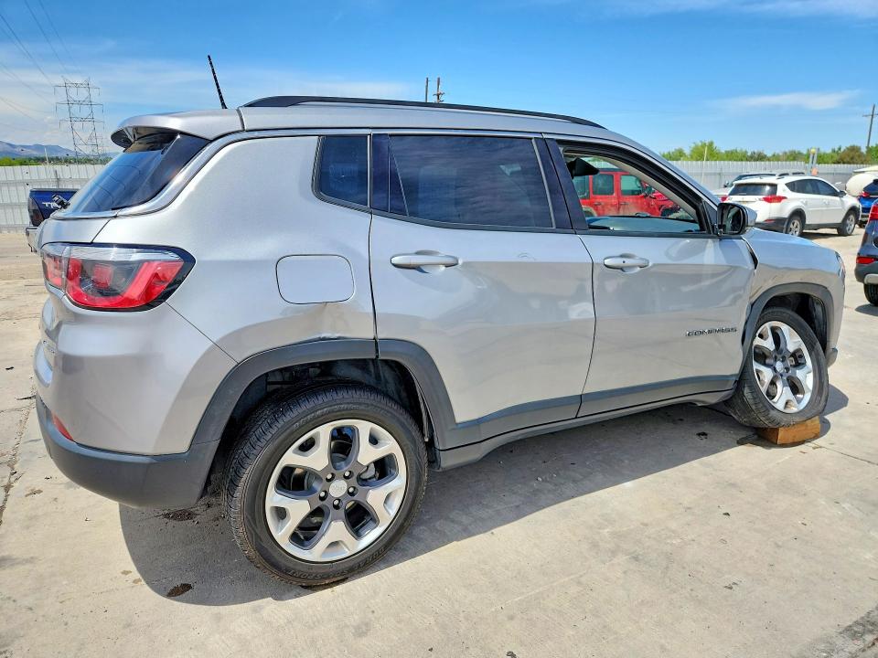 54700676 :رقم المزاد ، 3C4NJDCB0KT854208 vin ، 2019 Jeep Compass مزاد بيع