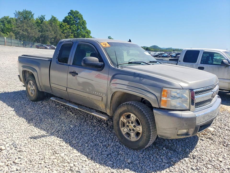 Продаж на аукціоні авто 2008 Chevrolet Silverado, vin: 2GCEK19J381131103, номер лоту: 53579386