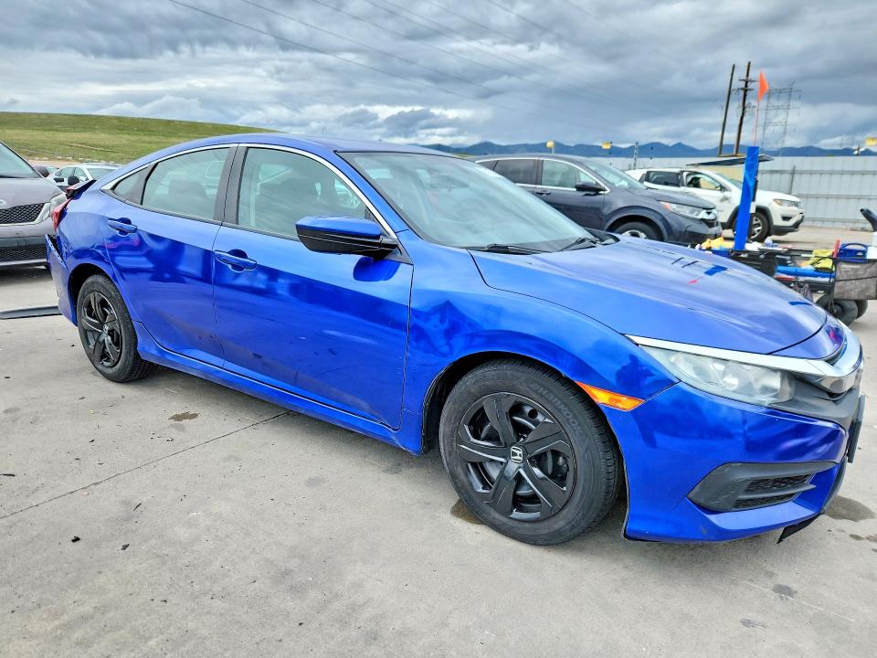 Auction sale of the 2017 Honda Civic, vin: 19XFC2F58HE217914, lot number: 55167436