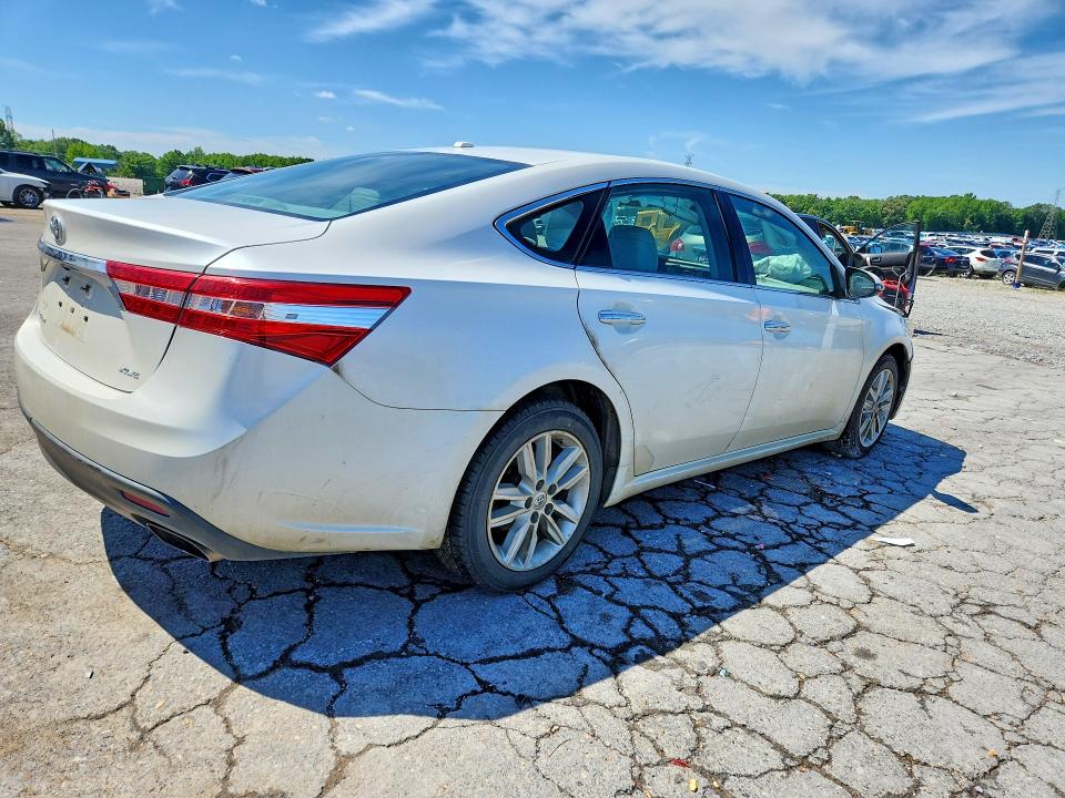 Продажа на аукционе авто 2015 Toyota Avalon, vin: 4T1BK1EB4FU148989, номер лота: 52591126