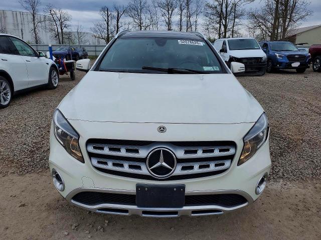 52078626 :رقم المزاد ، WDCTG4GB1JJ470549 vin ، 2018 Mercedes-benz Gla مزاد بيع