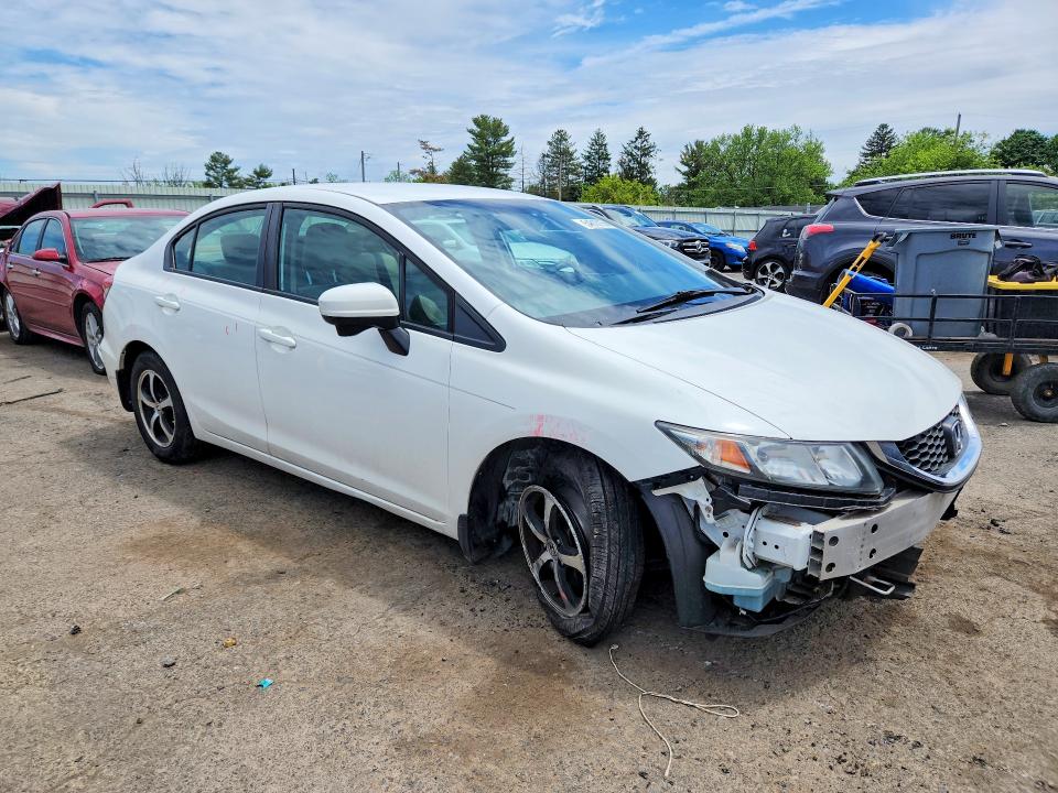 Продаж на аукціоні авто 2015 Honda Civic, vin: 19XFB2F72FE250831, номер лоту: 54610156