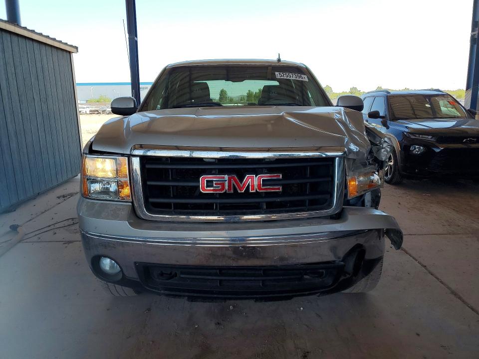 Продажа на аукционе авто 2007 Gmc New Sierra, vin: 2GTEK13Y371651130, номер лота: 52557396