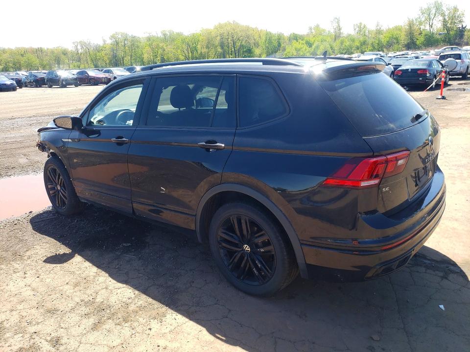 52341226 :رقم المزاد ، 3VV8B7AX9NM047471 vin ، 2022 Volkswagen Tiguan مزاد بيع