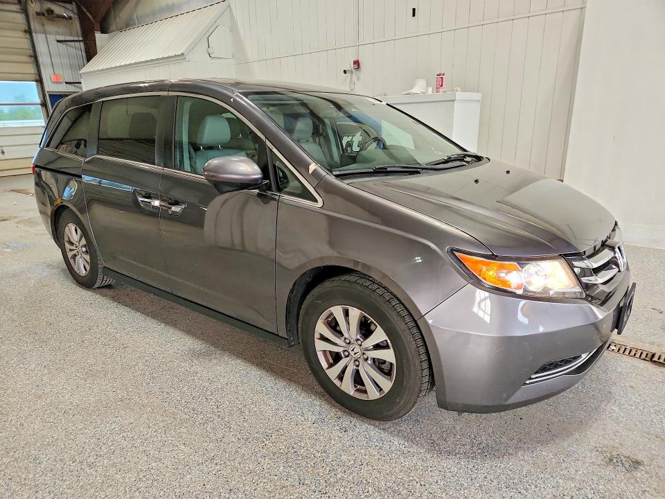 52407186 :رقم المزاد ، 5FNRL5H68GB038172 vin ، 2016 Honda Odyssey مزاد بيع