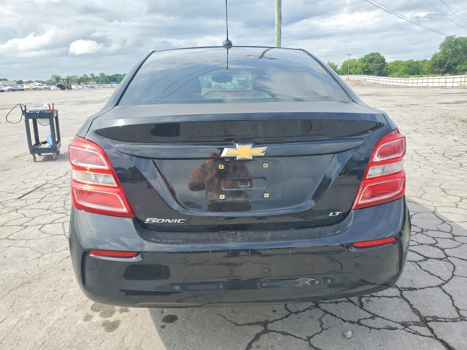 Продажа на аукционе авто 2018 Chevrolet Sonic, vin: 1G1JD5SH2J4104212, номер лота: 55109646