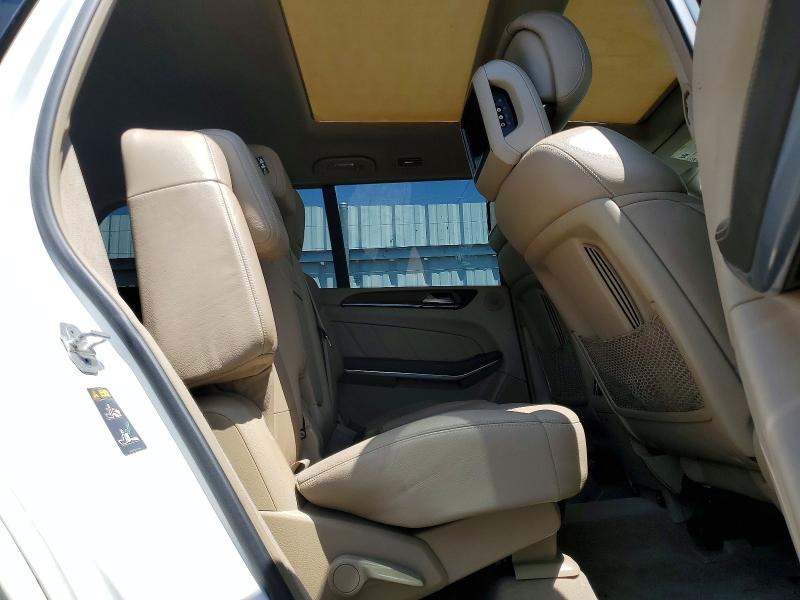 52320426 :رقم المزاد ، 4JGDF7DEXFA544969 vin ، 2015 Mercedes-benz Gl مزاد بيع