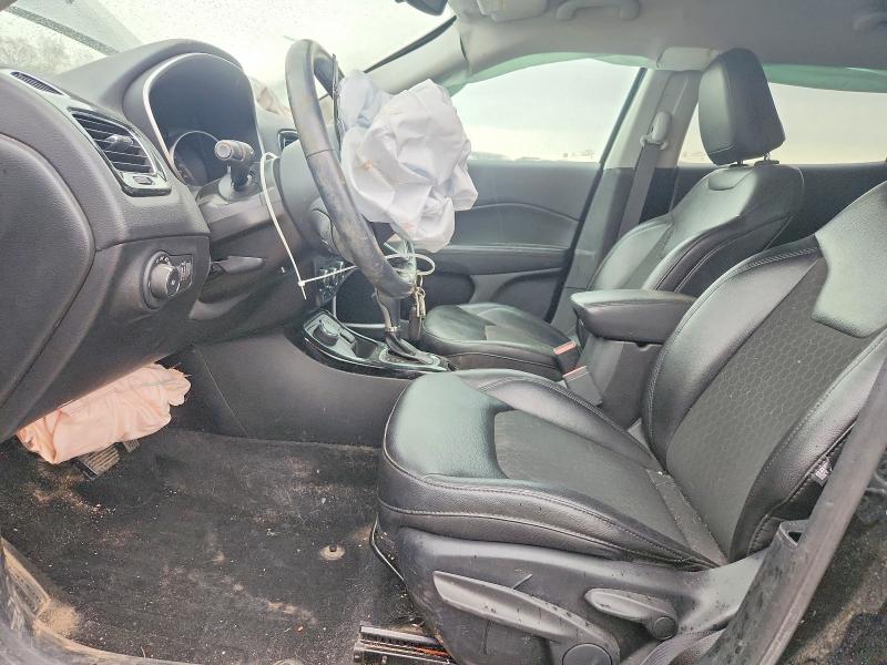 2018 Jeep Compass მანქანა იყიდება აუქციონზე, vin: 3C4NJDBB0JT315409, აუქციონის ნომერი: 51809146