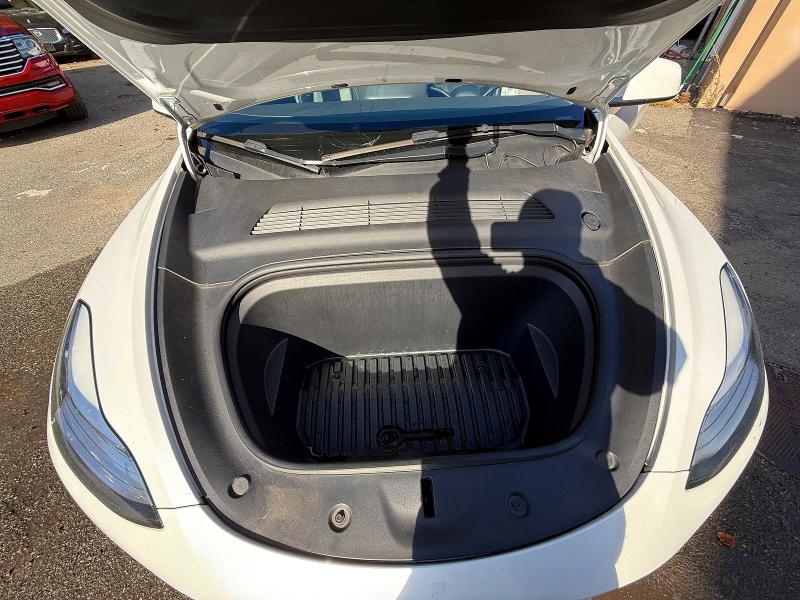 52299556 :رقم المزاد ، 5YJYGDEE5MF295078 vin ، 2021 Tesla Model Y مزاد بيع