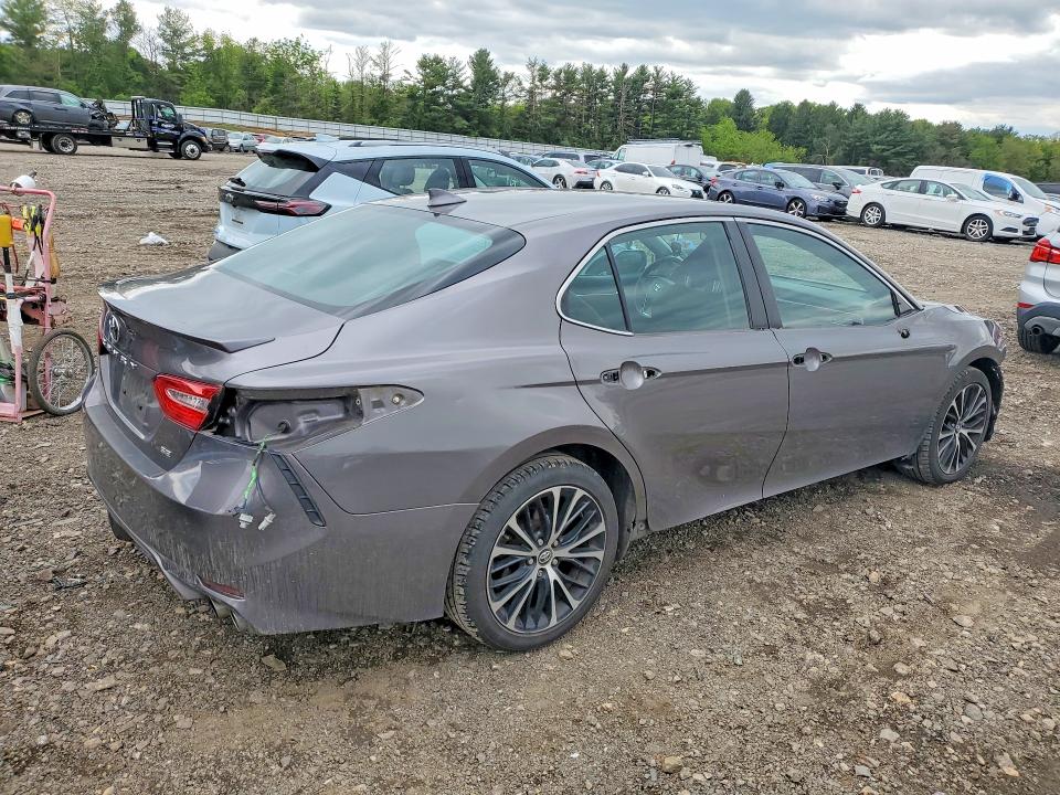 Продаж на аукціоні авто 2020 Toyota Camry, vin: 4T1G11AK3LU860095, номер лоту: 52682466