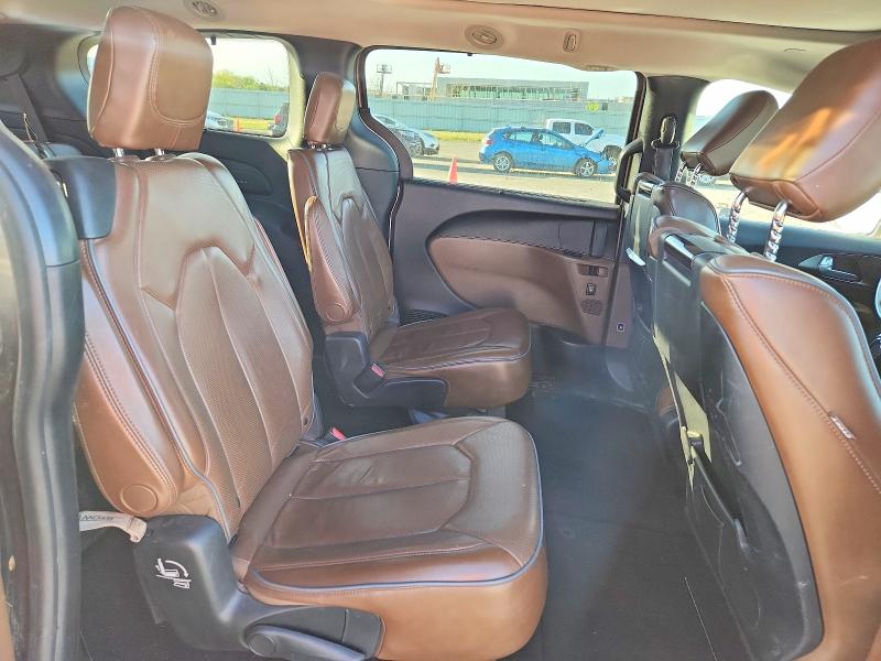 53112846 :رقم المزاد ، 2C4RC1GG2HR564872 vin ، 2017 Chrysler Pacifica مزاد بيع