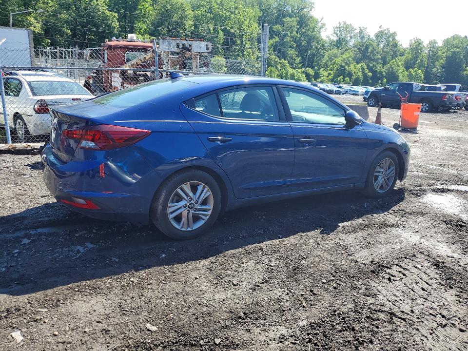 2020 Hyundai Elantra მანქანა იყიდება აუქციონზე, vin: 5NPD84LF0LH622414, აუქციონის ნომერი: 54424646