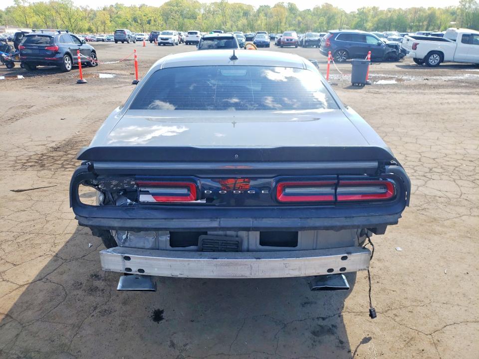 Продаж на аукціоні авто 2018 Dodge Challenger, vin: 2C3CDZFJ5JH229460, номер лоту: 52700836