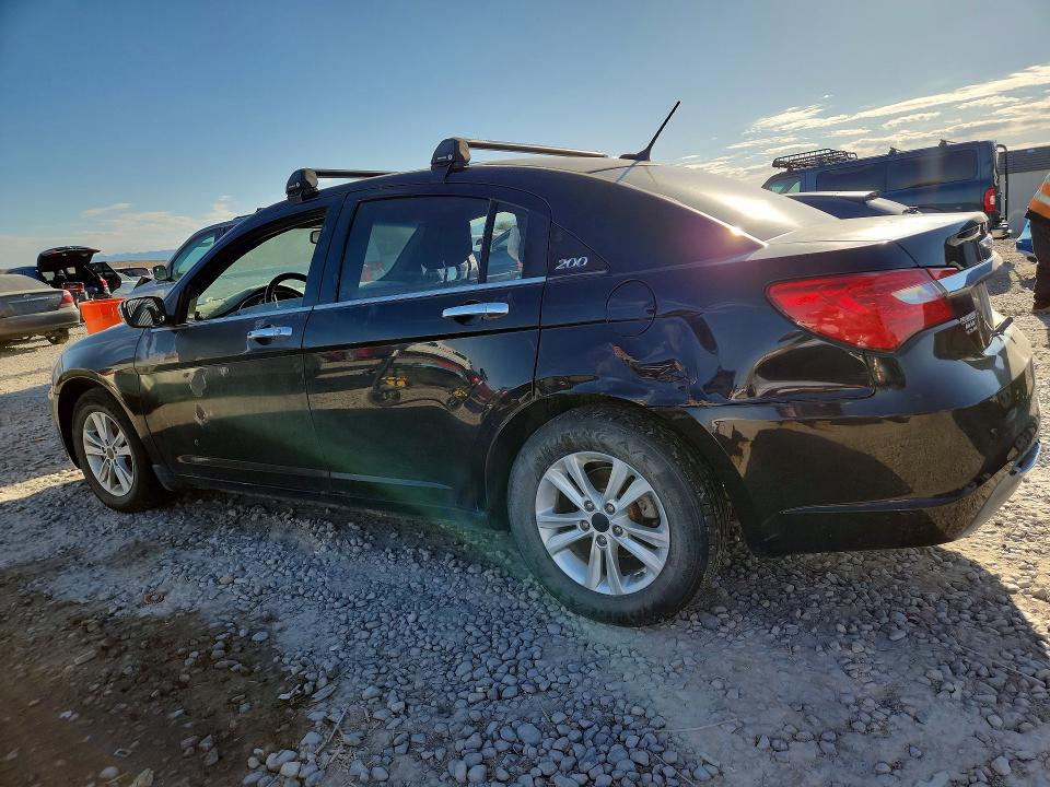 2011 Chrysler 200 მანქანა იყიდება აუქციონზე, vin: 1C3BC2FG9BN571061, აუქციონის ნომერი: 54444636