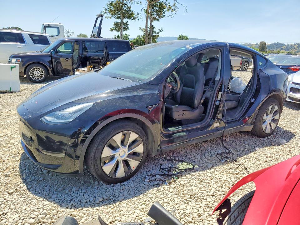 2021 Tesla Model Y მანქანა იყიდება აუქციონზე, vin: 5YJYGDEEXMF105419, აუქციონის ნომერი: 53331326