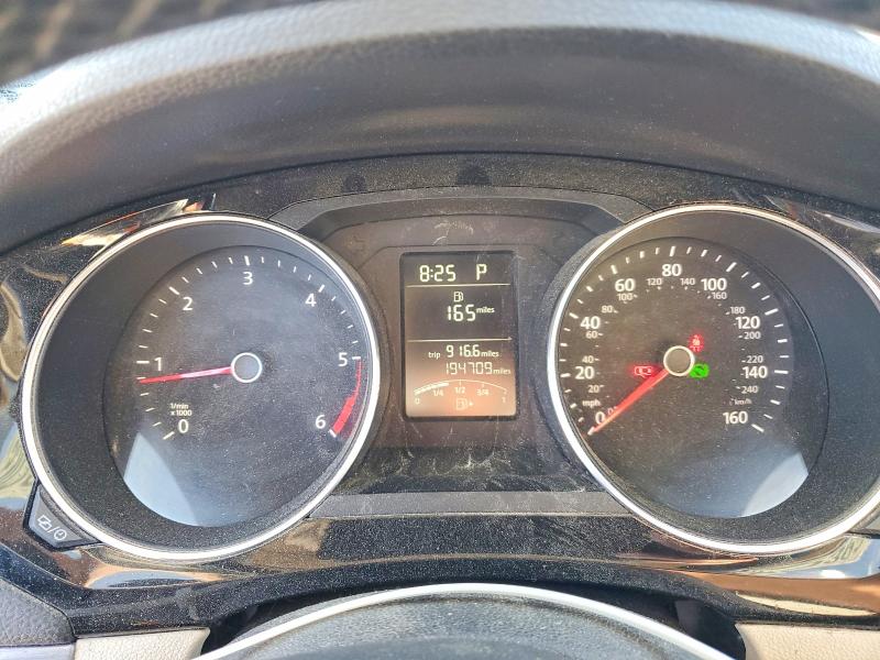 53698686 :رقم المزاد ، 3VWLA7AJ8FM340915 vin ، 2015 Volkswagen Jetta مزاد بيع