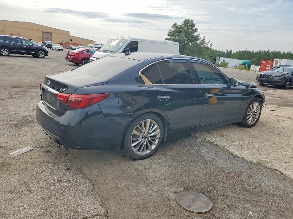 52695616 :رقم المزاد ، JN1EV7BP7MM703350 vin ، 2021 Infiniti Q50 مزاد بيع