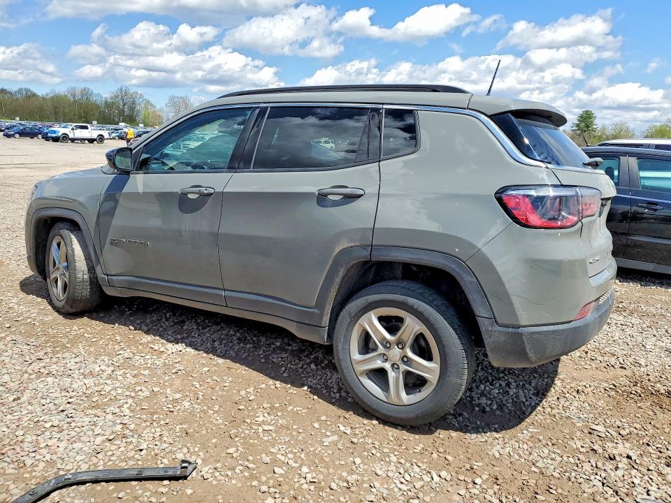 52670556 :رقم المزاد ، 3C4NJDBNXPT546949 vin ، 2023 Jeep Compass مزاد بيع