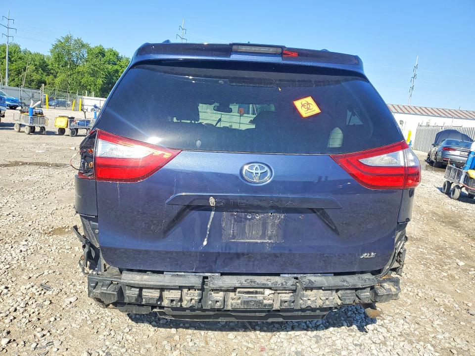 2018 Toyota Sienna მანქანა იყიდება აუქციონზე, vin: 5TDYZ3DC0JS914357, აუქციონის ნომერი: 52050086