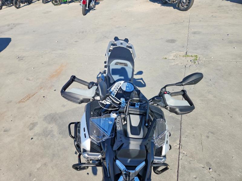 Продаж на аукціоні авто 2026 Bmw R 1300, vin: WB10M3308T6M44484, номер лоту: 53628776