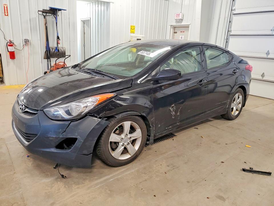 53714926 :رقم المزاد ، 5NPDH4AE7DH248055 vin ، 2013 Hyundai Elantra مزاد بيع
