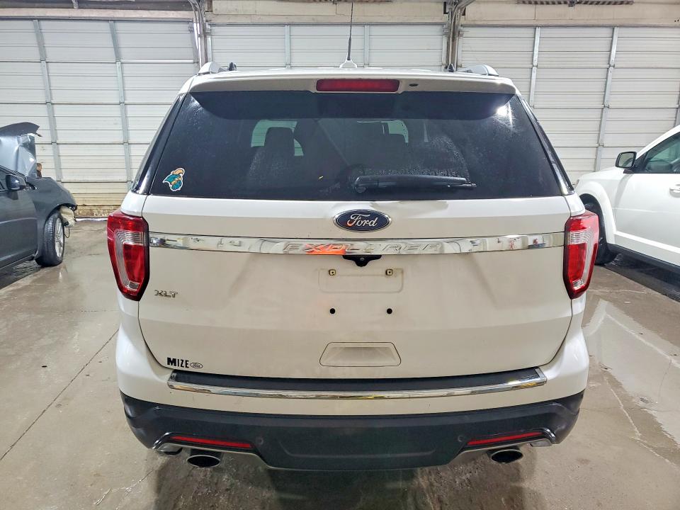 54527306 :رقم المزاد ، 1FM5K7D83JGB96660 vin ، 2018 Ford Explorer مزاد بيع