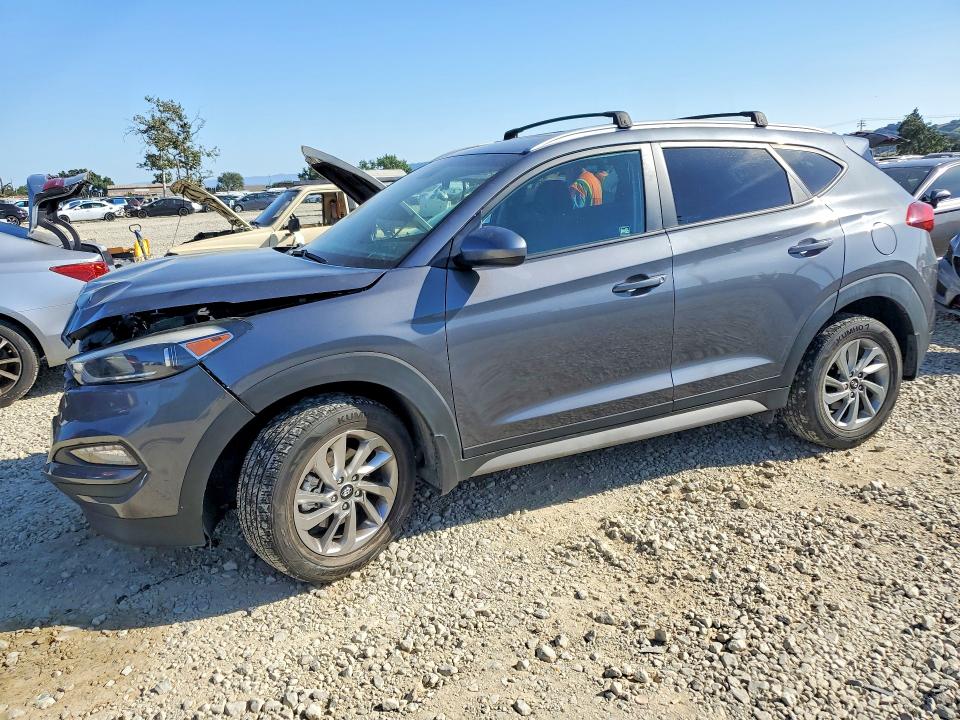 2018 Hyundai Tucson მანქანა იყიდება აუქციონზე, vin: KM8J3CA42JU680455, აუქციონის ნომერი: 53114116