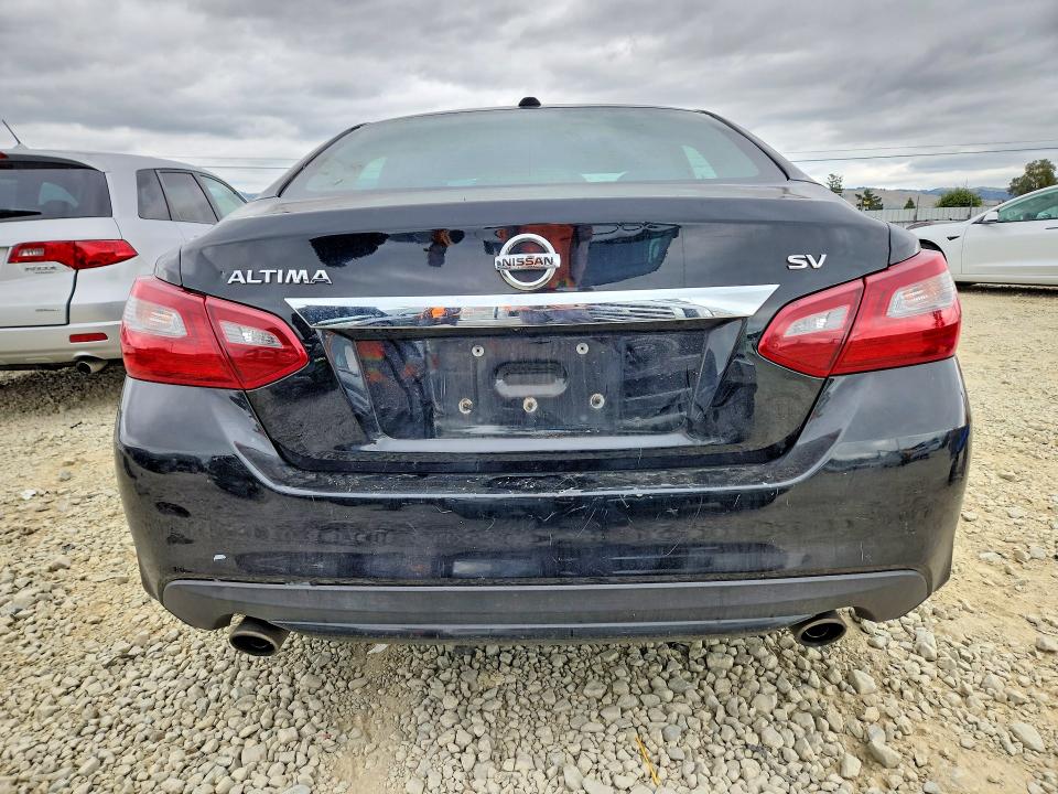 2018 Nissan Altima მანქანა იყიდება აუქციონზე, vin: 1N4AL3AP2JC141800, აუქციონის ნომერი: 52326786