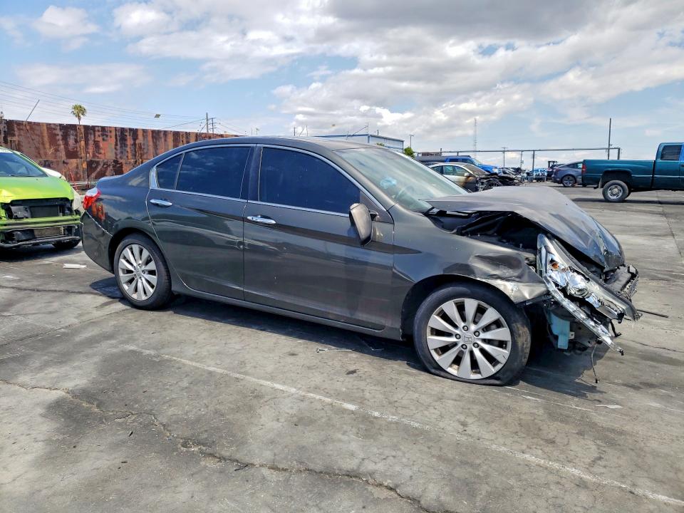 Продажа на аукционе авто 2015 Honda Accord, vin: 1HGCR3F8XFA004014, номер лота: 52436326