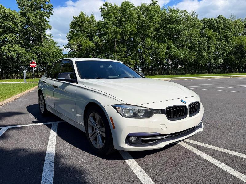 55624816 :رقم المزاد ، WBA8E9C52GK646913 vin ، 2016 Bmw 328 مزاد بيع
