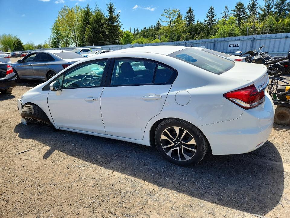 Продаж на аукціоні авто 2015 Honda Civic, vin: 2HGFB2F52FH027211, номер лоту: 54464146